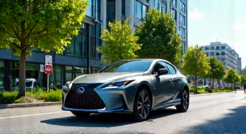 Politische Implikationen der Elektromobilität: Lexus RZ (9/10)